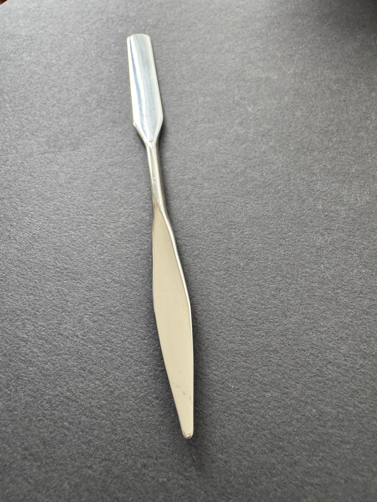 Pallet knife