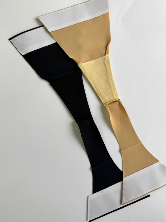 Adhesive strapless panty beige and black 